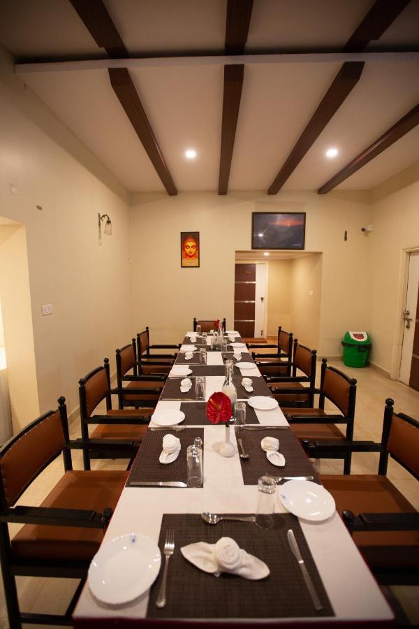 Kstdc Hotel Mayura Valley View Madikeri Exterior foto